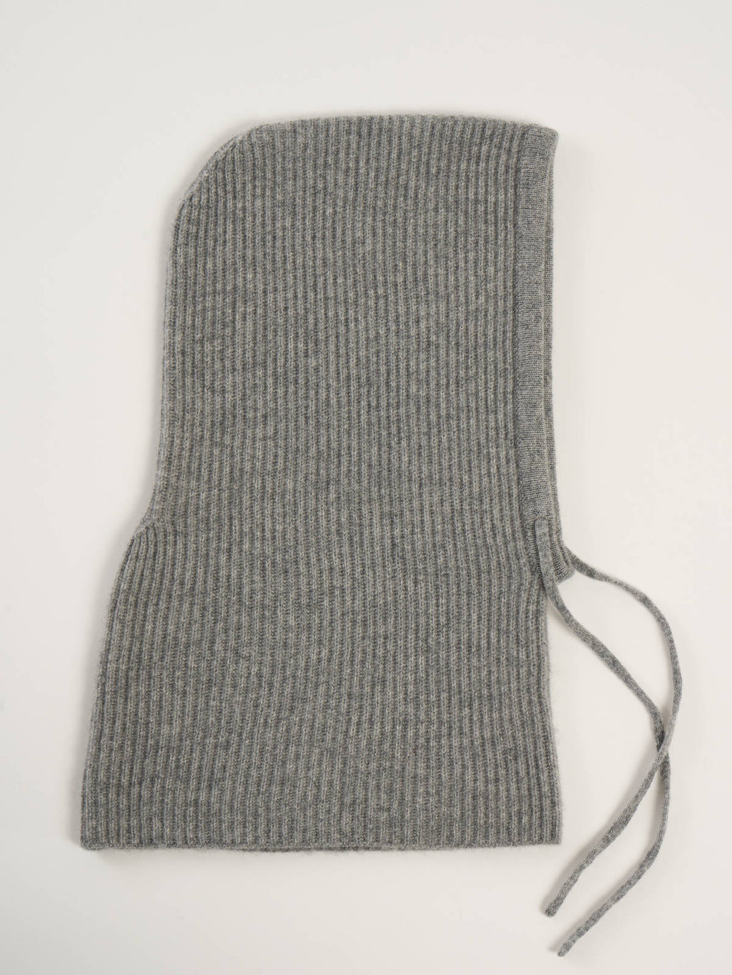 Cagoule côtelée mixte, en cachemire gris moyen  – vue de dessus