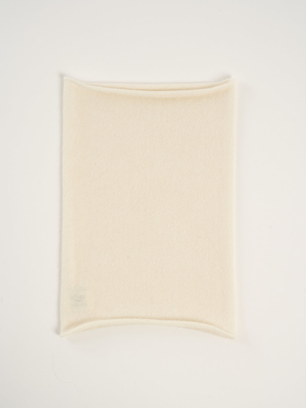Tour de cou snoood pour femme, en cachemire blanc  – vue de dessus